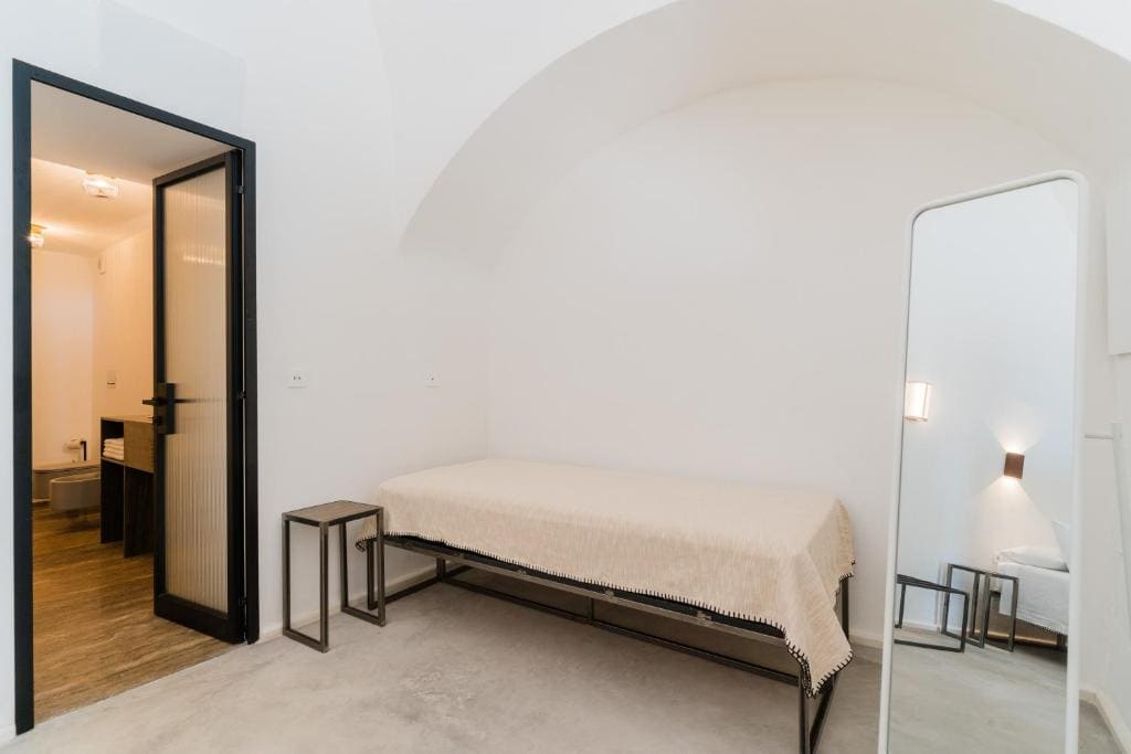 Deluxe Family Suite room - Image 2