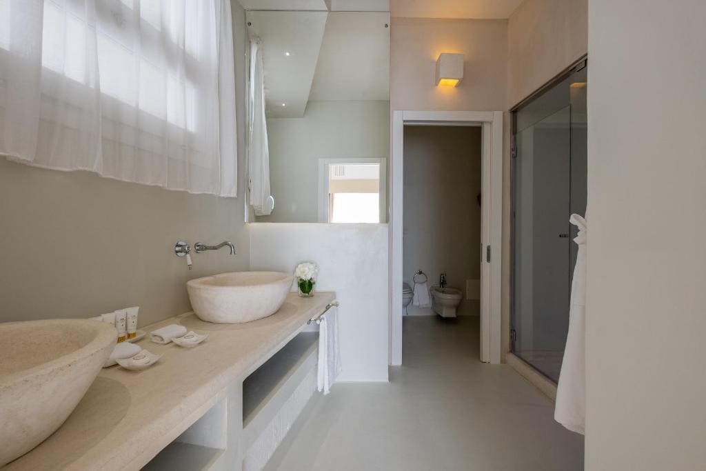 Deluxe Room with Sunset View room - Image 2