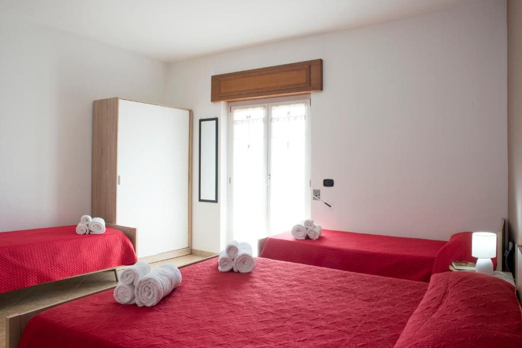 Double or Twin Room with Bathroom room - Image 3