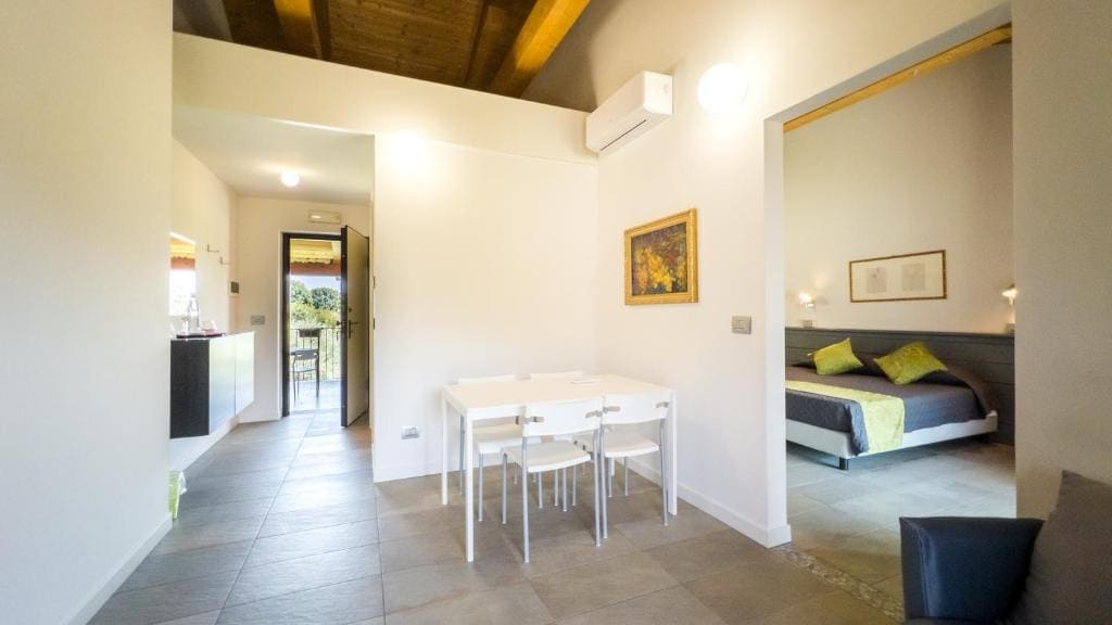 Apartment with Terrace room - Image 2