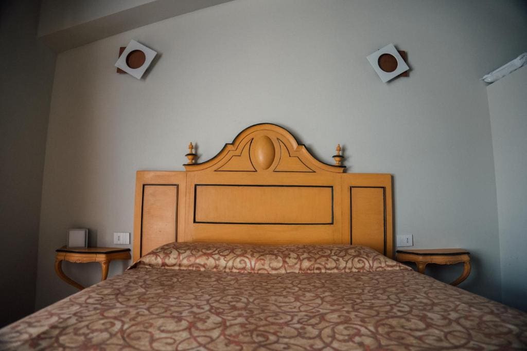 Superior Double Room room - Image 3