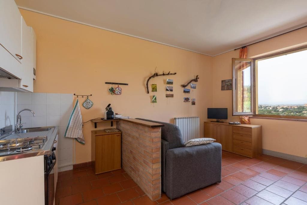 One-Bedroom Apartment with Garden View room - Image 2