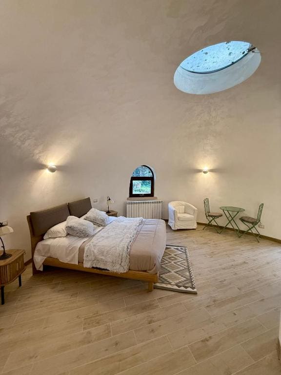 Deluxe Room room - Image 1
