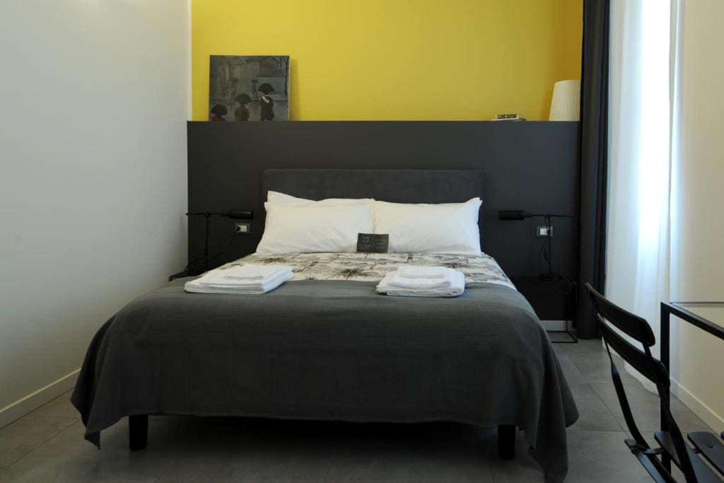 Standard Double Room room - Image 2
