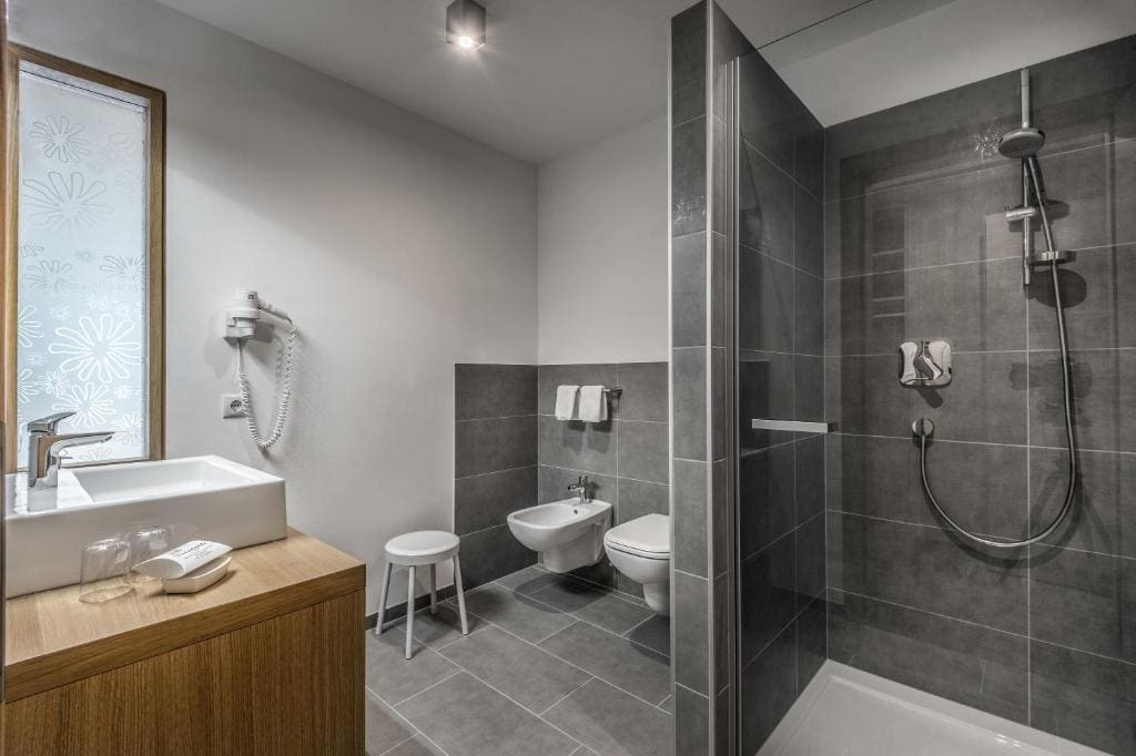 Panorama Triple Room room - Image 3