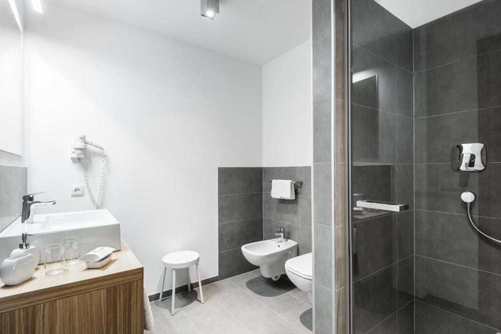 Triple Room with Mountain View room - Image 1