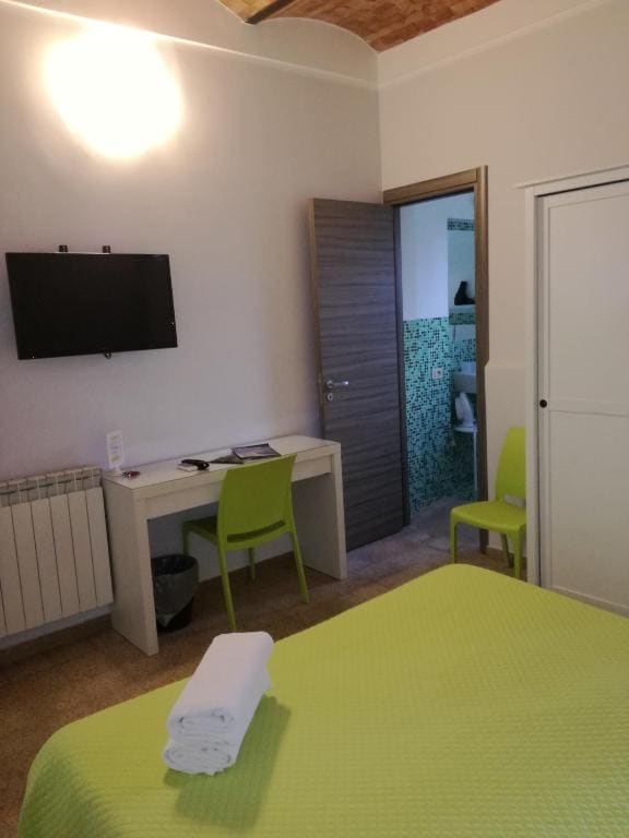 Double Room room - Image 2