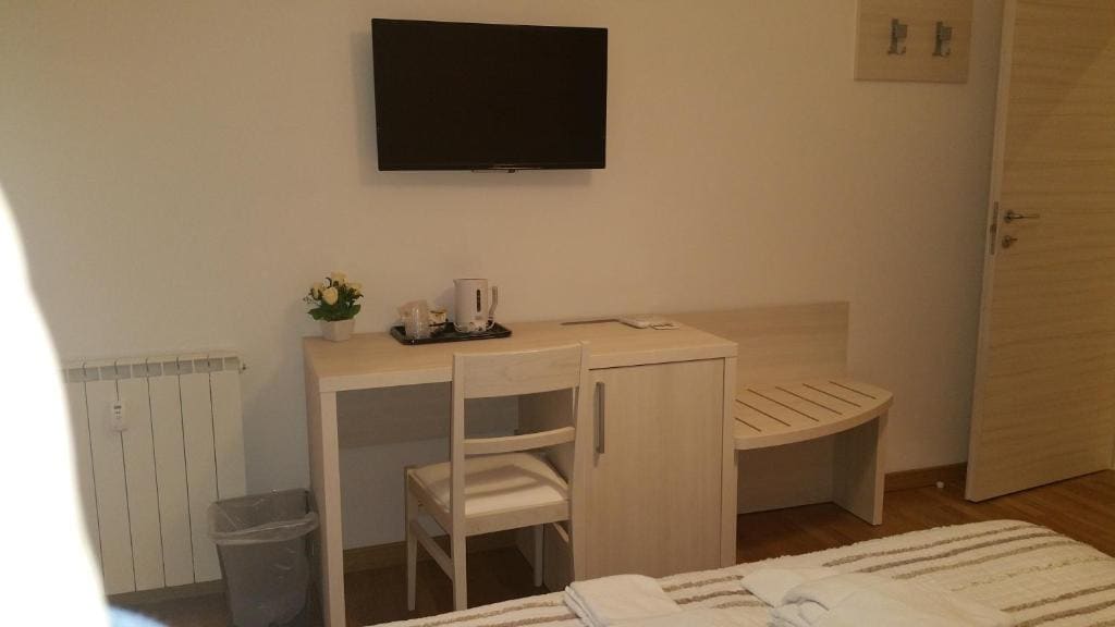 Double or Twin Room room - Image 1