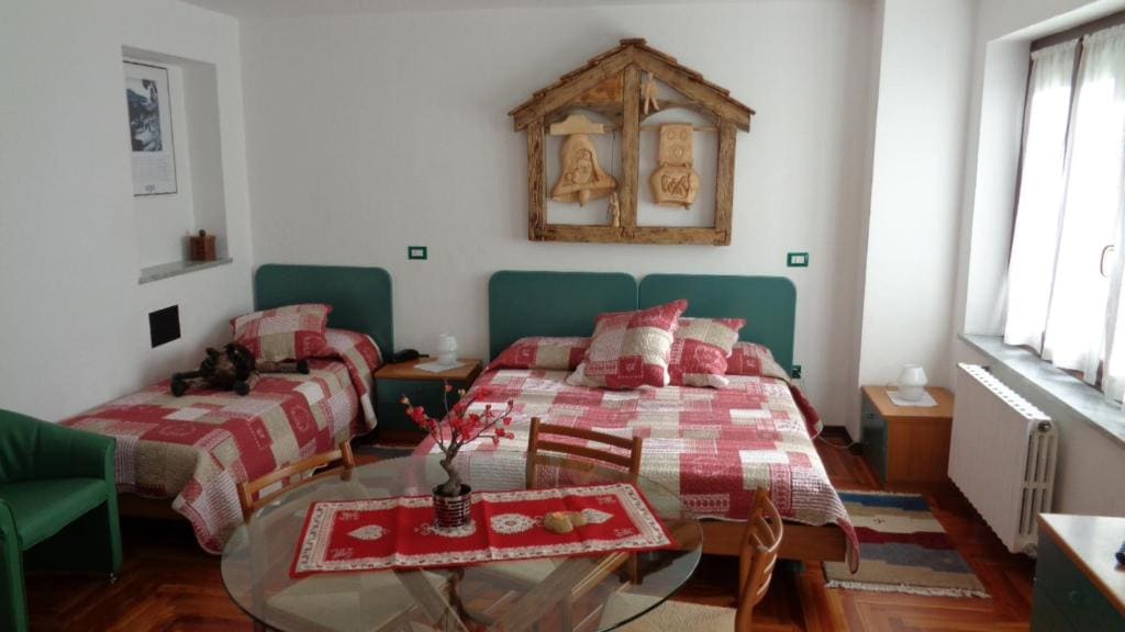Triple Room with Balcony room - Image 2