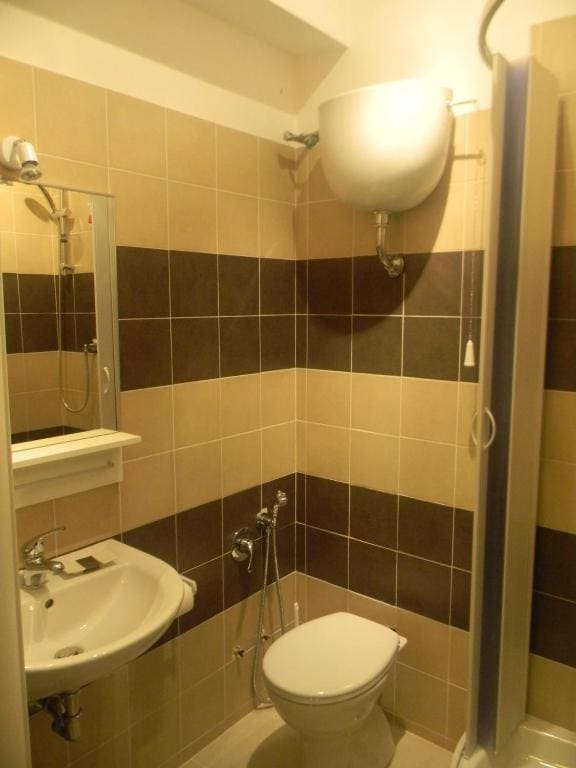 Triple Room with Balcony room - Image 2