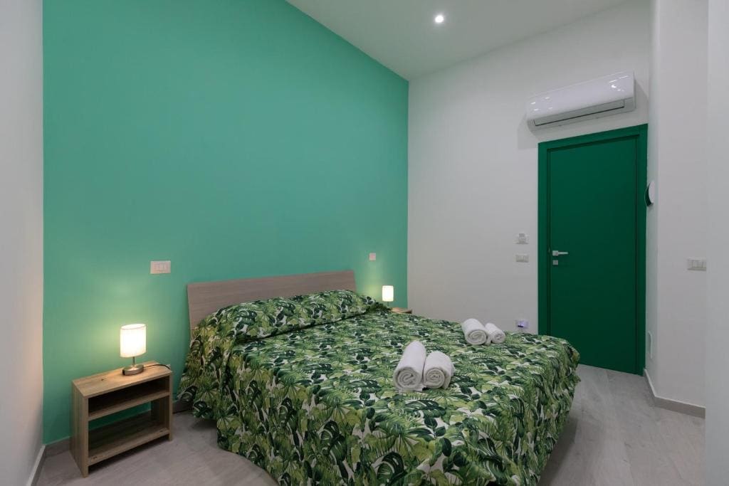 King Room with Spa Bath room - Image 3