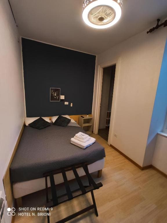 Standard Double Room room - Image 3
