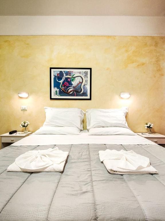 Double Room room - Image 2