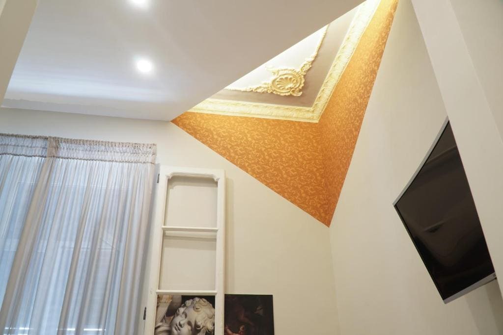 Deluxe Triple Room room - Image 2