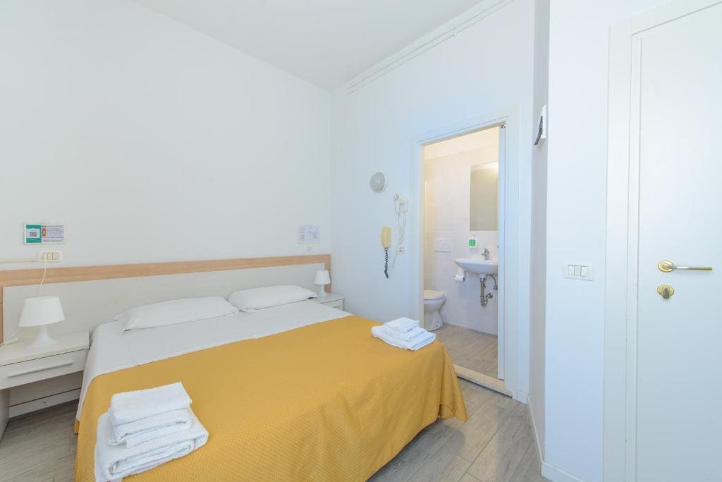 Economy Double Room - no Balcony room - Image 1