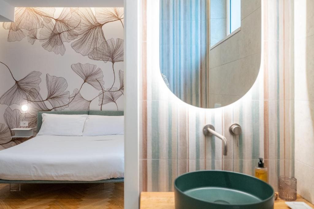 Double Room with Garden View room - Image 2