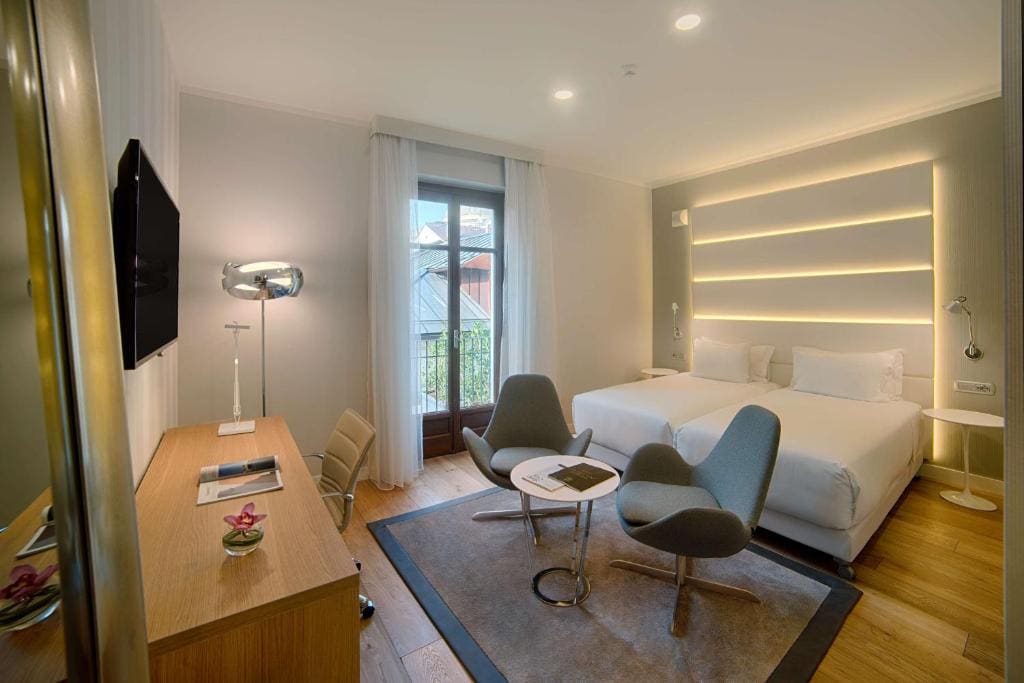 Superior Single Room room - Image 2