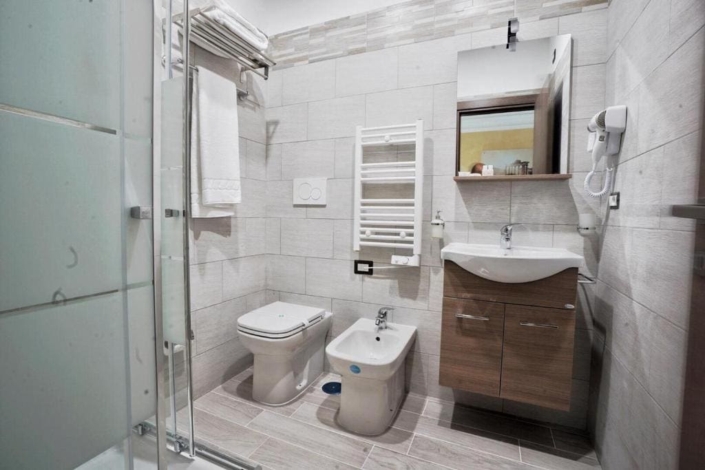 Deluxe Double Room room - Image 1