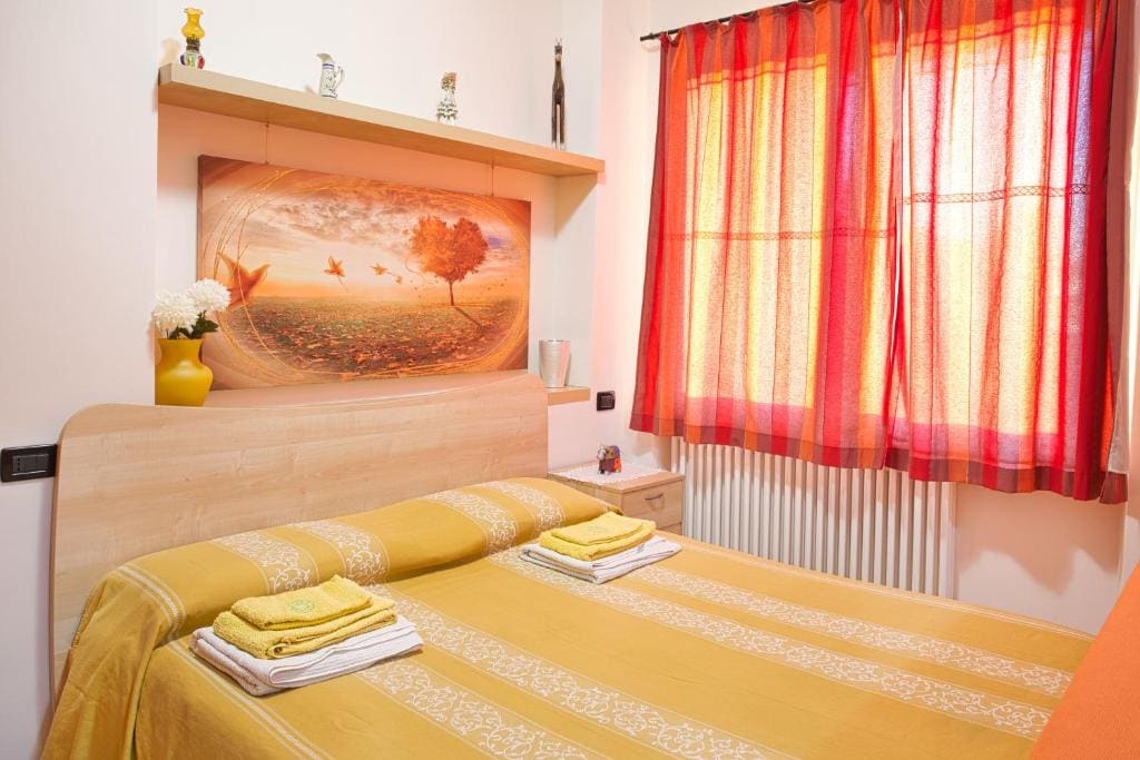 Apartment with Garden View room - Image 1