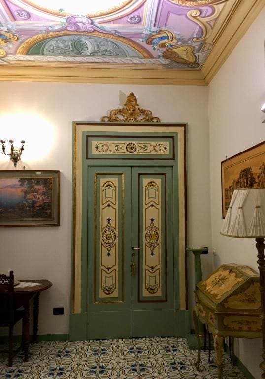 One-Bedroom Suite room - Image 1