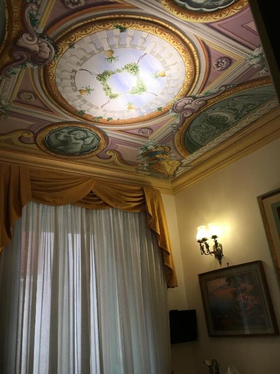 Superior Suite room - Image 3