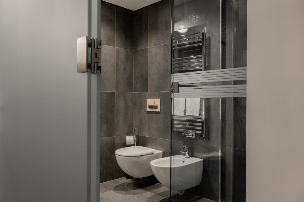 Double or Twin Room room - Image 3