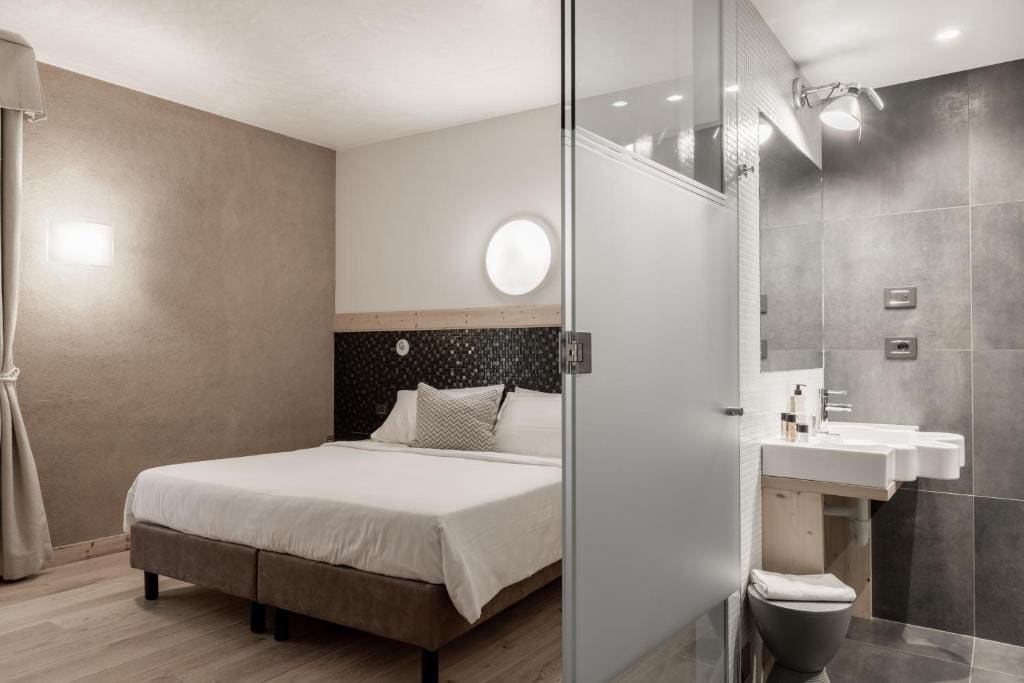 Double or Twin Room room - Image 1