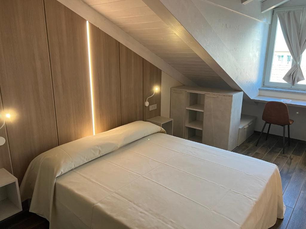 Deluxe Double Room room - Image 1
