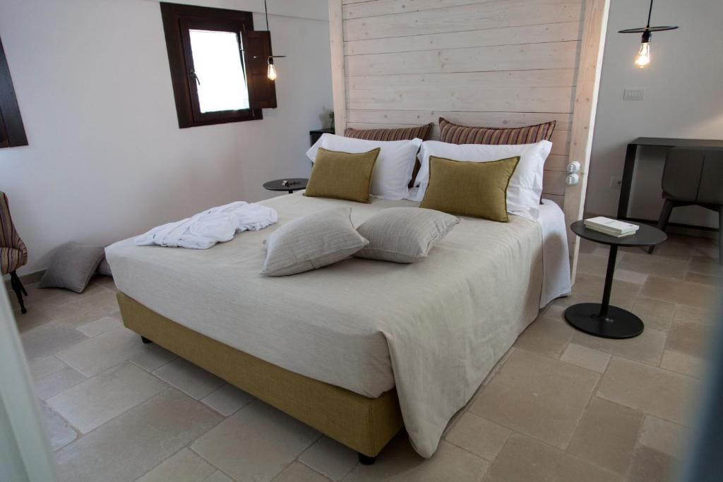 Superior Double Room room - Image 3