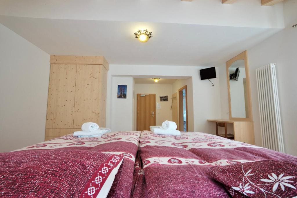 Deluxe Double Room room - Image 1