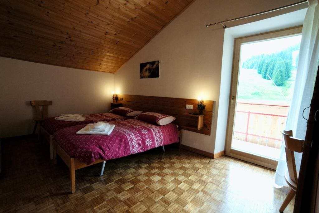 Standard Double Room room - Image 3