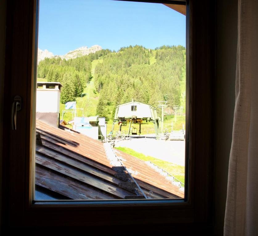 Standard Triple Room room - Image 3