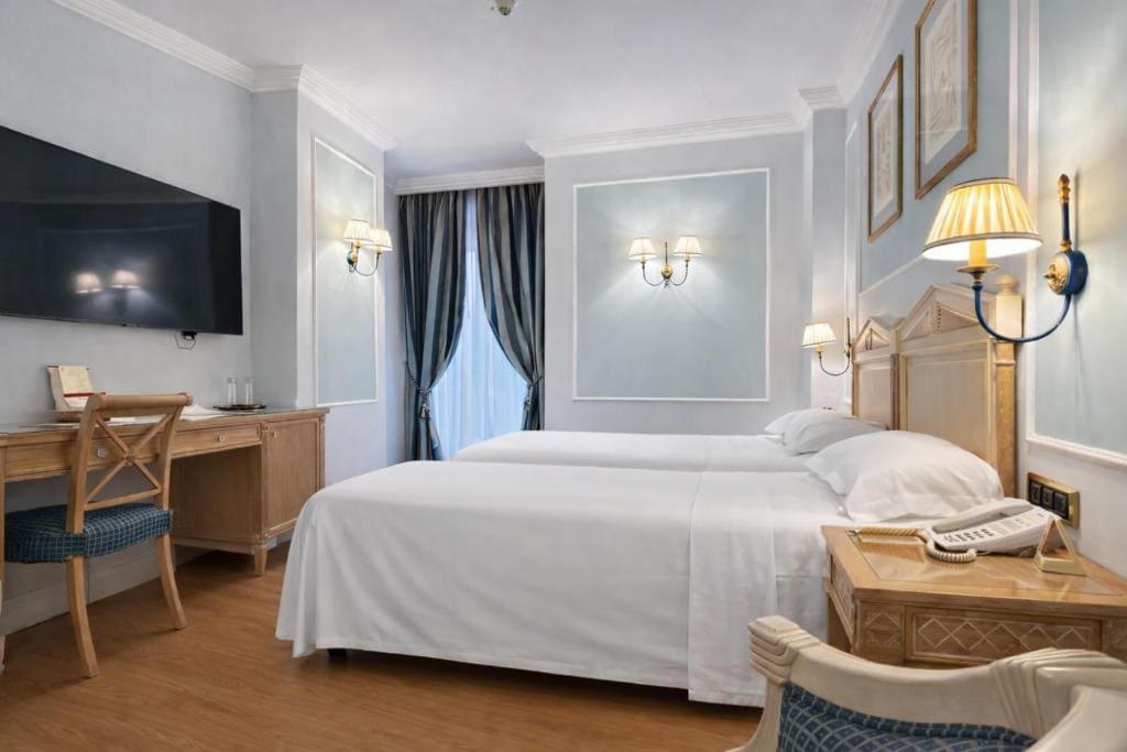 Classic Double or Twin Room room - Image 2