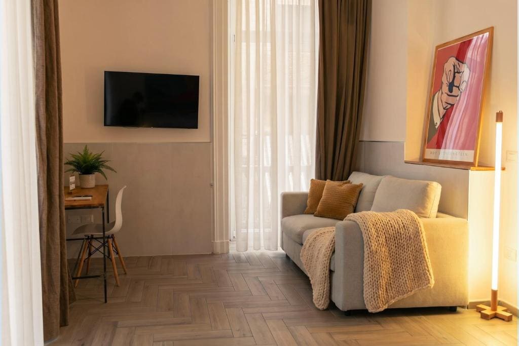 Quadruple Room with Private Bathroom room - Image 3