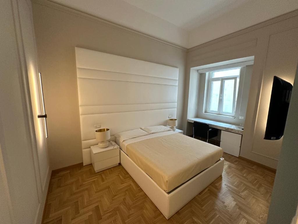 Standard Double Room room - Image 2