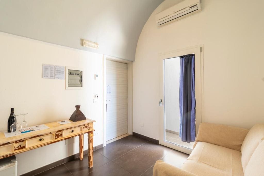 Superior Double Room room - Image 3