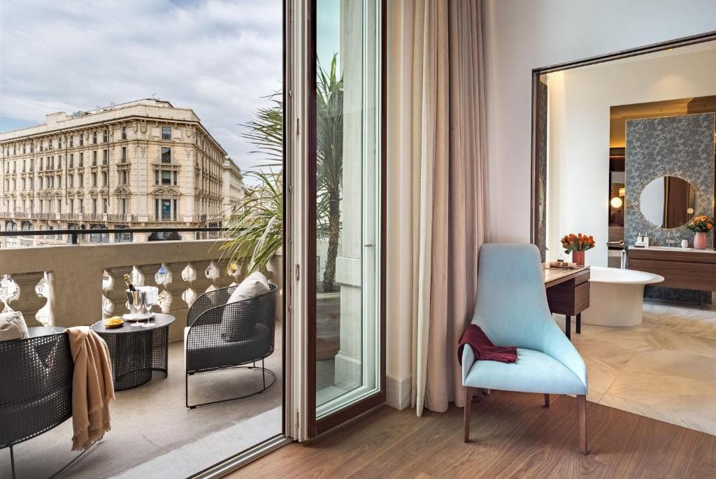 The Cordusio Suite with Spa Access room - Image 3