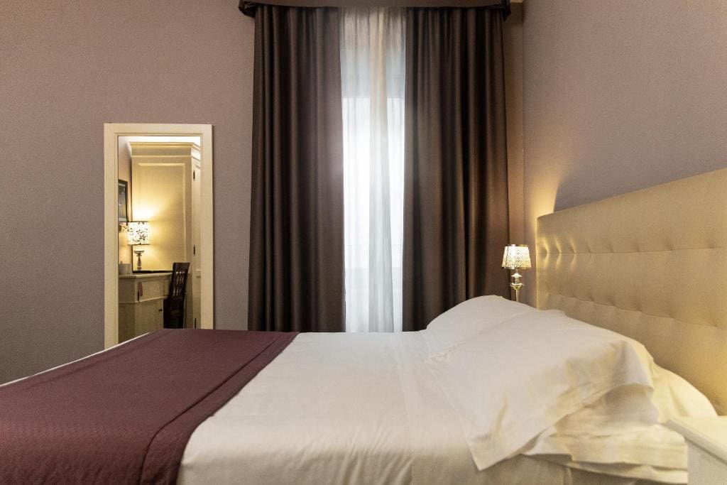Standard Double Room room - Image 3