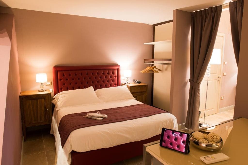 Deluxe Double Room with Spa Access room - Image 1