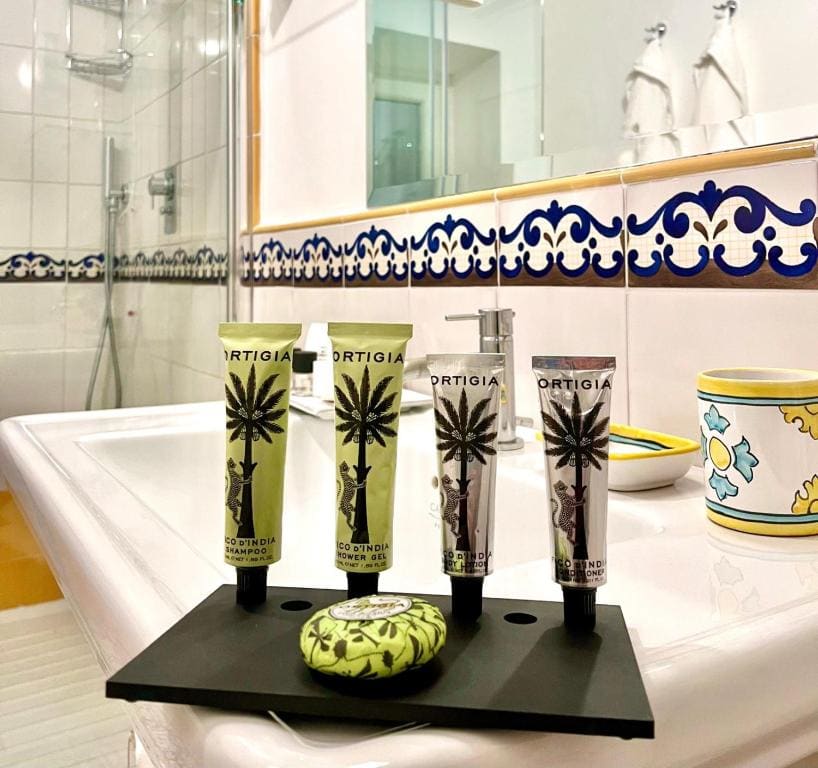 Classic Double Room with Partial Sea View - Depandance room - Image 2