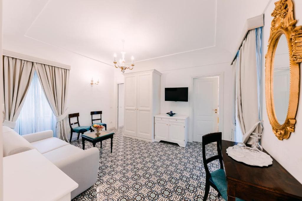 Prestige Suite with Terrace and Sea View room - Image 1