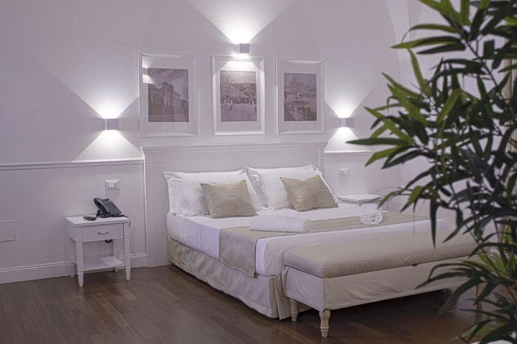 Superior Double Room room - Image 2