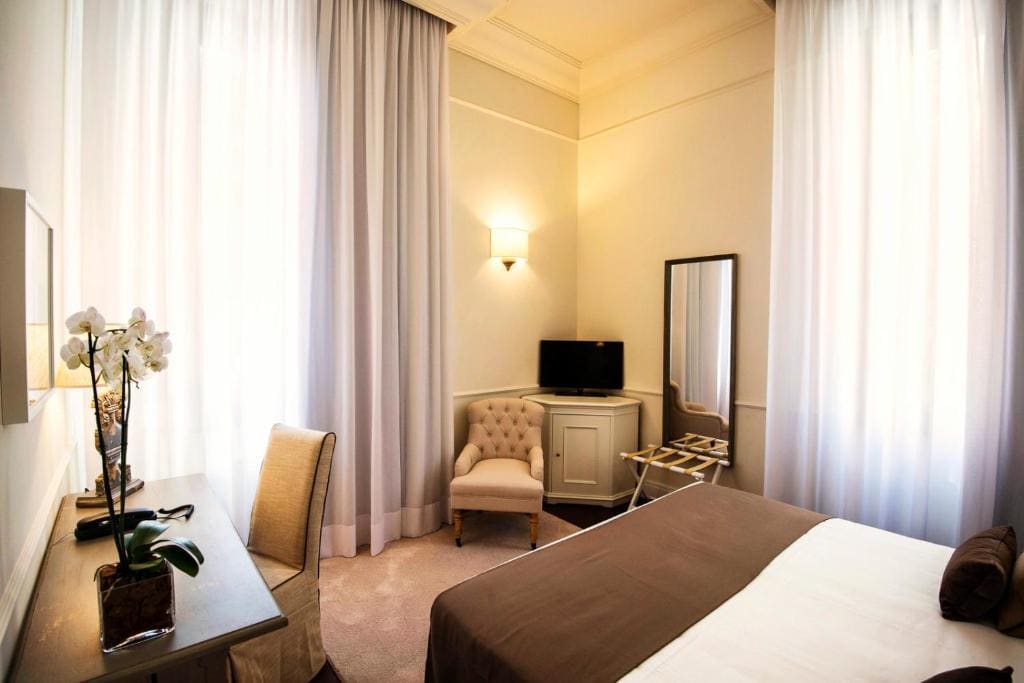 Superior Double or Twin Room with One-time SPA access room - Image 3