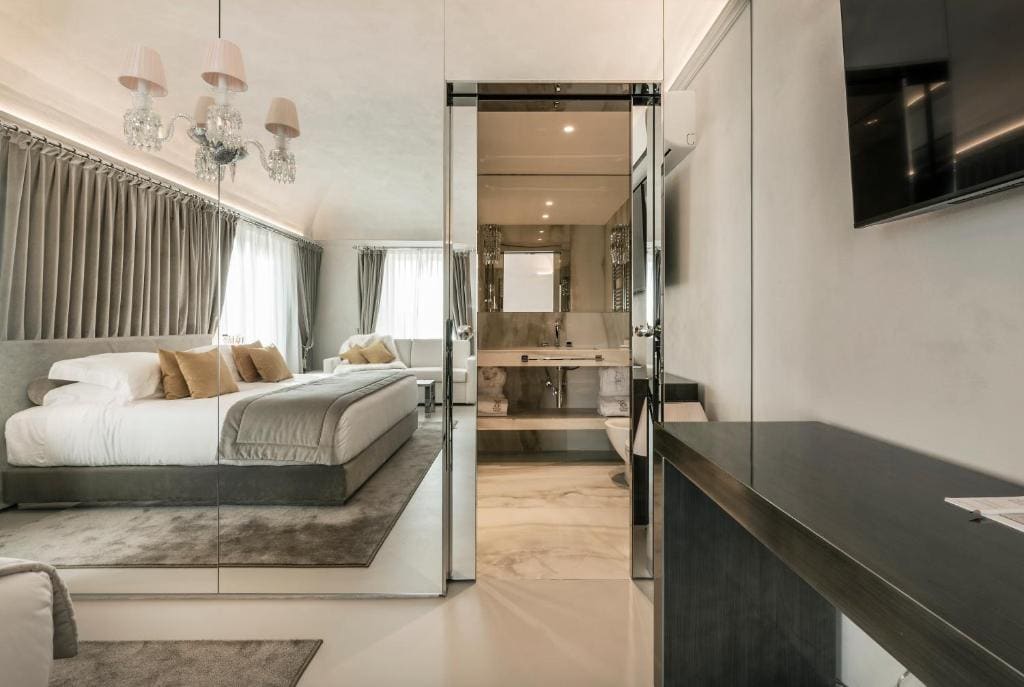 Junior Suite with Terrace room - Image 1
