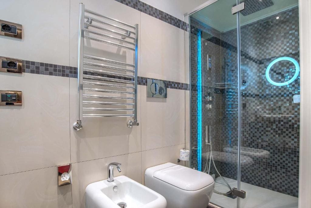 Superior Double Room with View room - Image 3