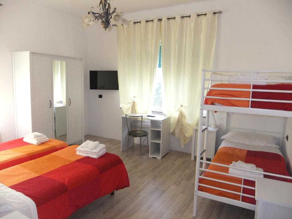 Twin Room room - Image 2