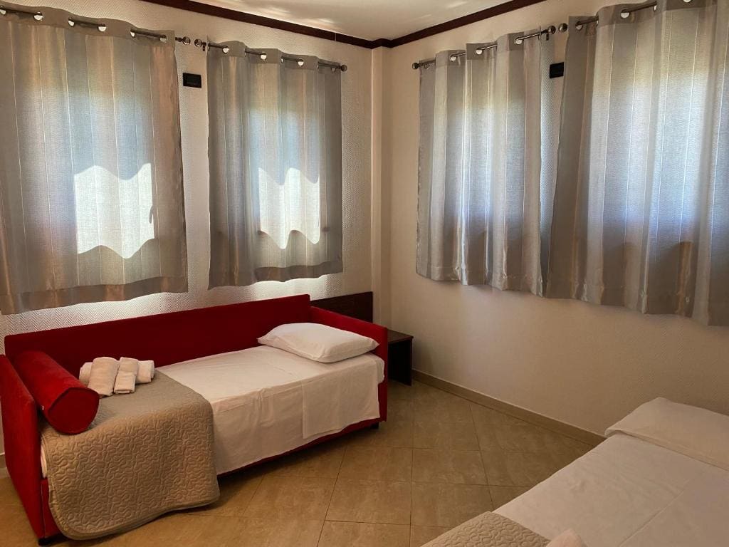 Suite with Pool Access room - Image 1