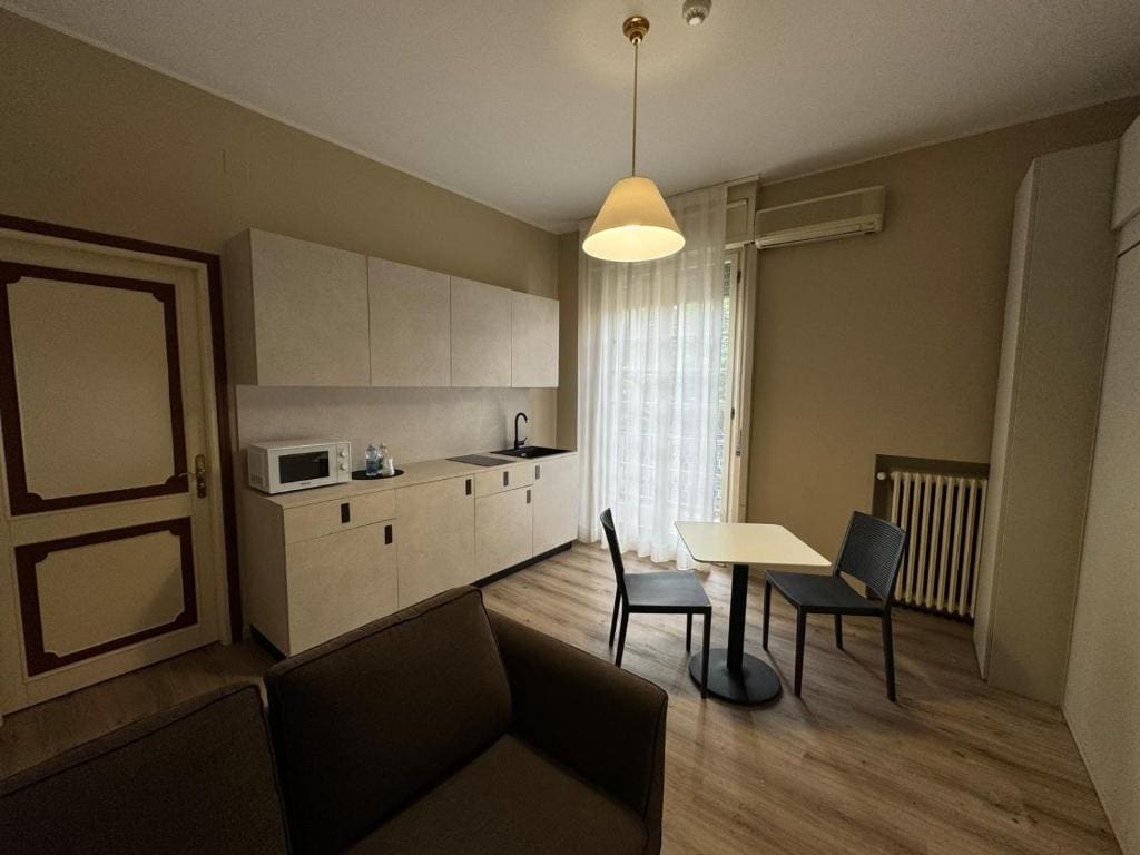 Studio room - Image 2