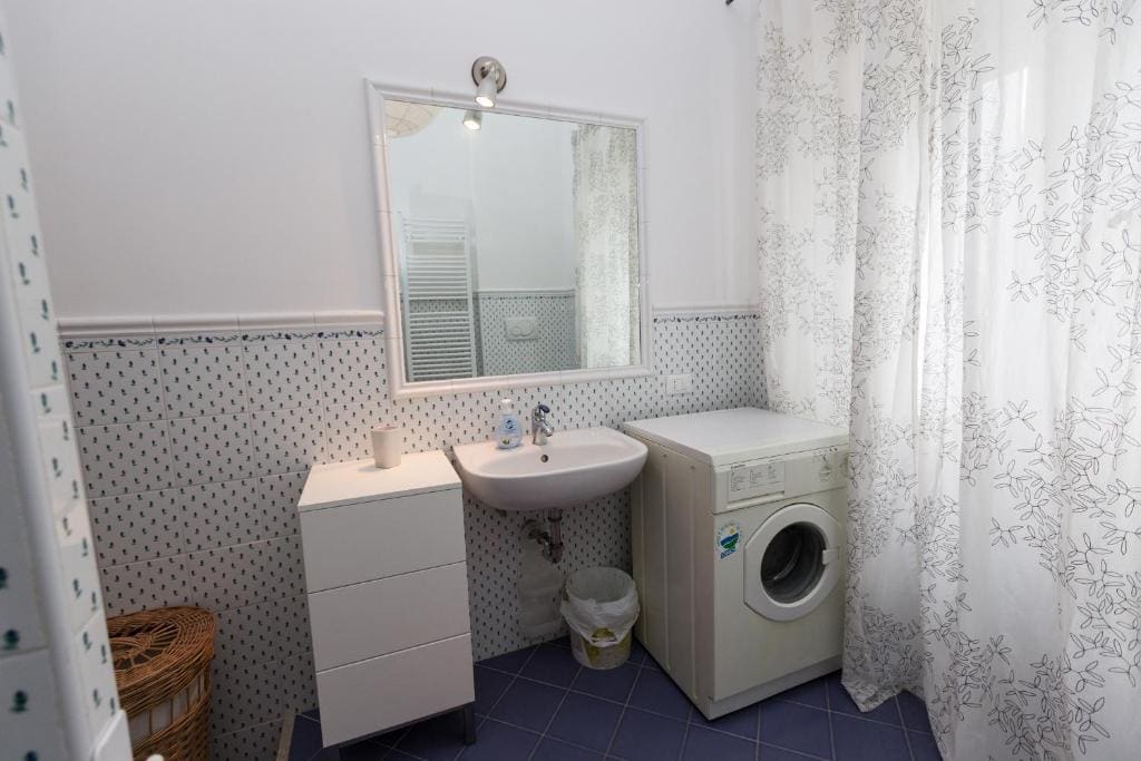 Studio with Garden View room - Image 3