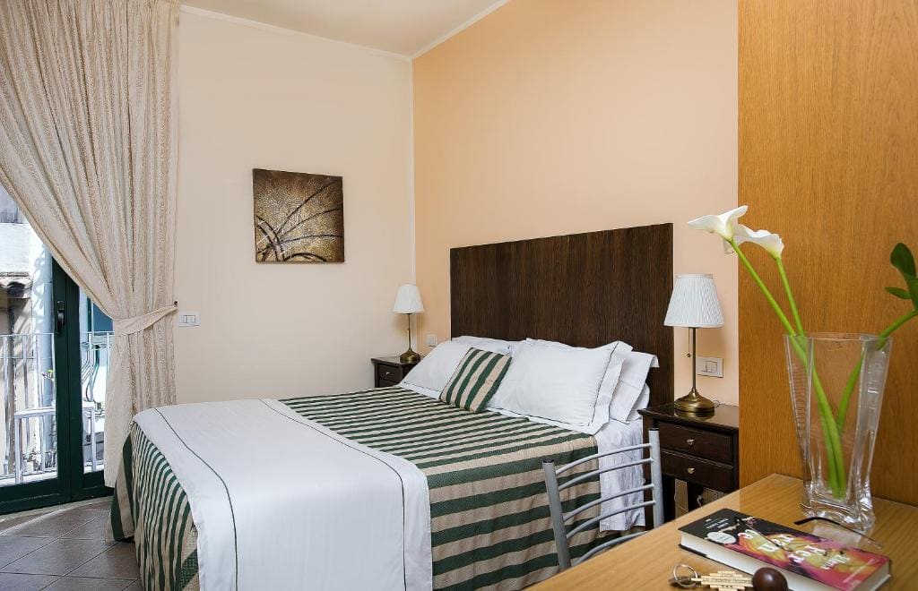 Double Room room - Image 3